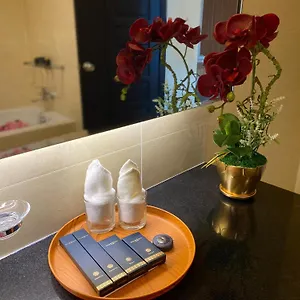 Kinta Riverfront & Hotell
